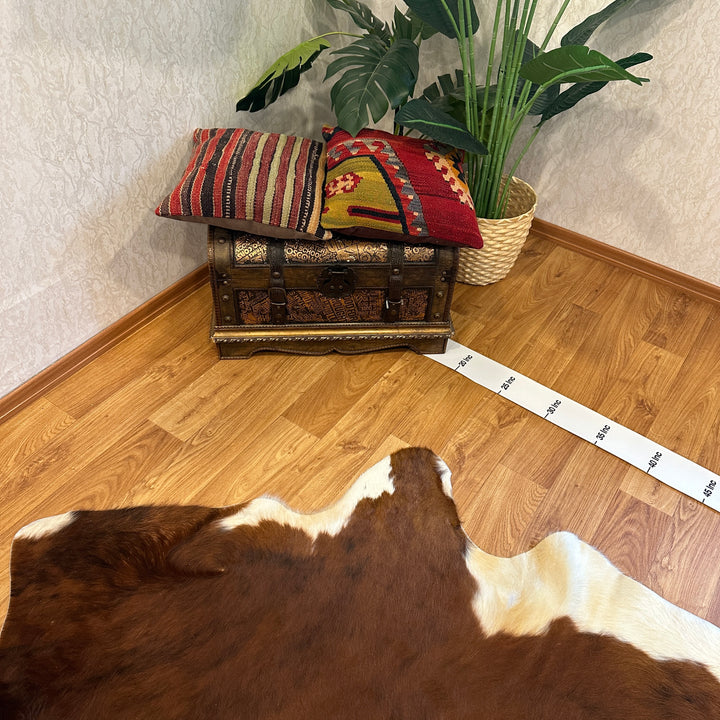 Tapis en cuir de vache véritable marron et blanc 90x93