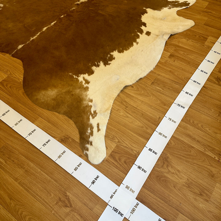 Tapis en cuir de vache véritable marron et blanc 94x95