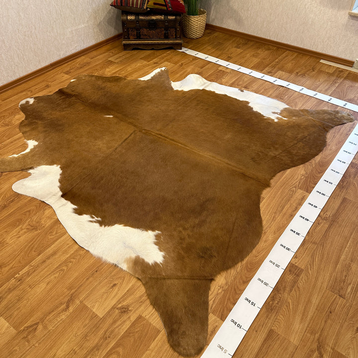 Tapis en cuir de vache véritable marron clair et blanc 90x90