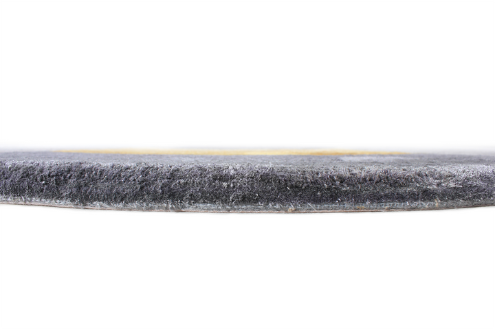 Tapis touffetés faits à la main, sur mesure et façonnés