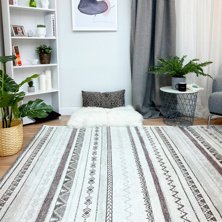 Eclectic Gray Off White Washable Area Rugs