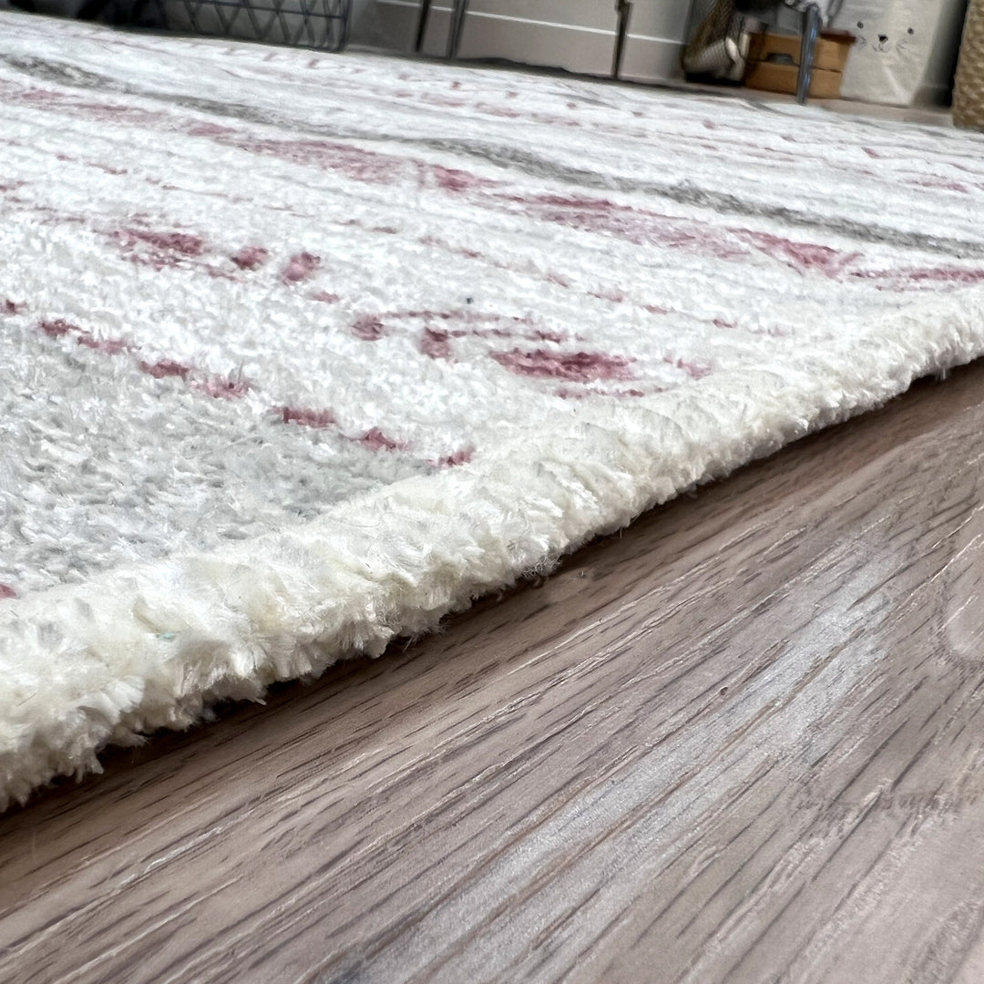 Eclectic Mauve Off White Washable Area Rugs