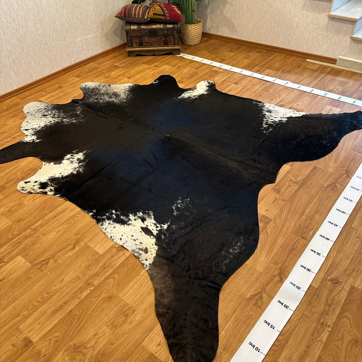 Genuine Black White Cowhide Rug 101x107