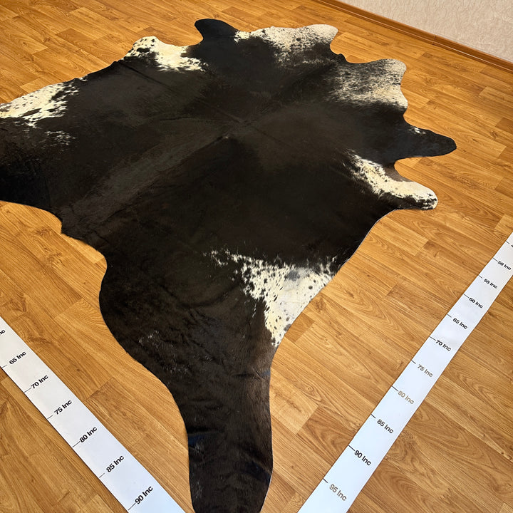 Genuine Black White Cowhide Rug 101x107