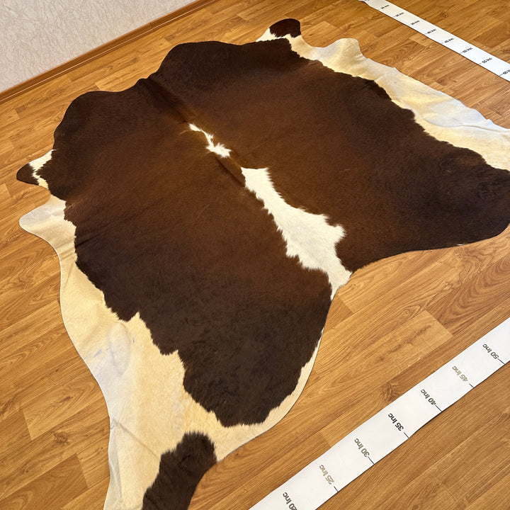 Genuine Tan Brown White Cowhide Rug 90x92