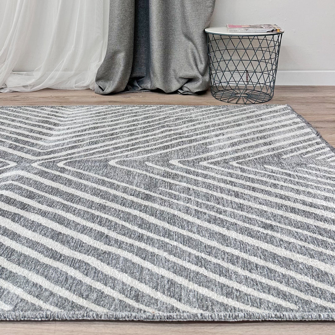 Geometric Gray Cream Washable Area Rugs