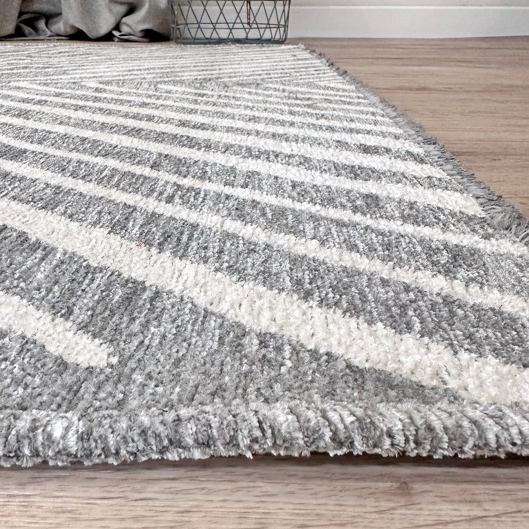 Geometric Gray Cream Washable Area Rugs