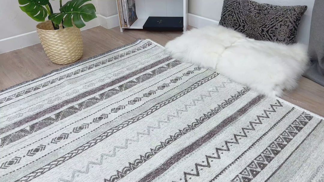 Eclectic Gray Off White Washable Area Rugs